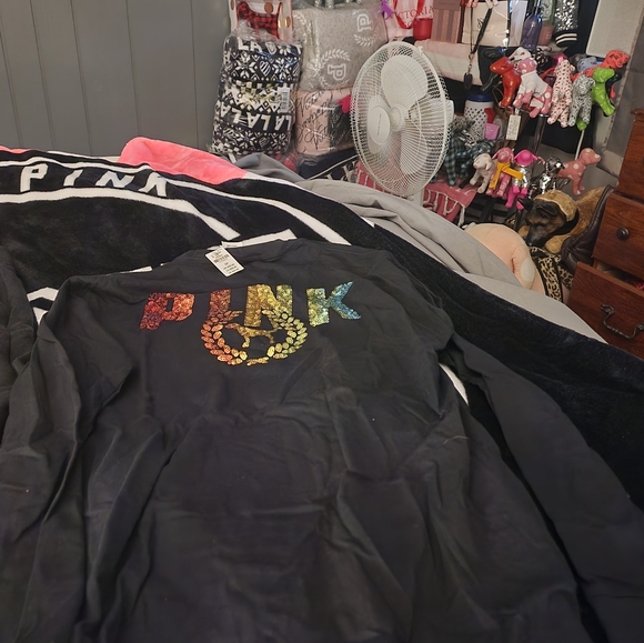 READ Victorias Secret PINK rainbow bling outfit XS/S - Picture 2 of 8